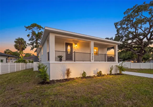 Photo 2 of Single family home for sale at 120 Brown St, Bradenton, FL 34208 | MLS# A4696980 | Listing updated on 2026-09-15