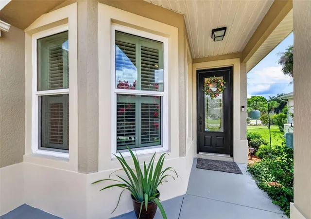 Photo 2 of Single family home for sale at 5304 Treasure View Way, Leesburg, FL 34748 | MLS# G5113723 | Listing updated on 2026-09-13