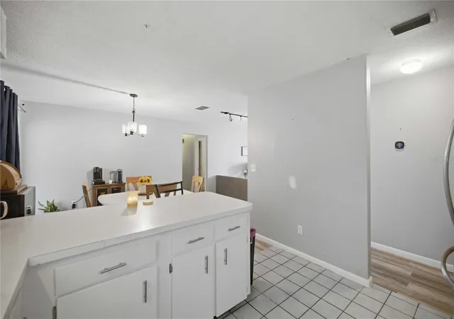 Photo 4 of Single family home for sale at 477 Spring Ln, Ocala, FL 34472 | MLS# OM726623 | Listing updated on 2026-09-22