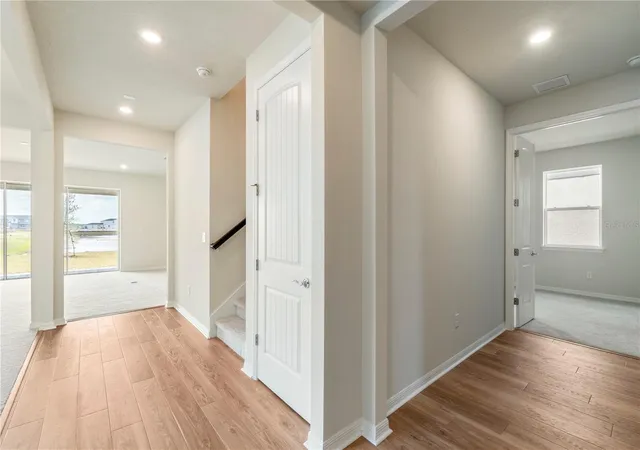 Photo 4 of Single family home for sale at 9662 Passaic Pkwy, Orlando, FL 32829 | MLS# O6416790 | Listing updated on 2026-09-15