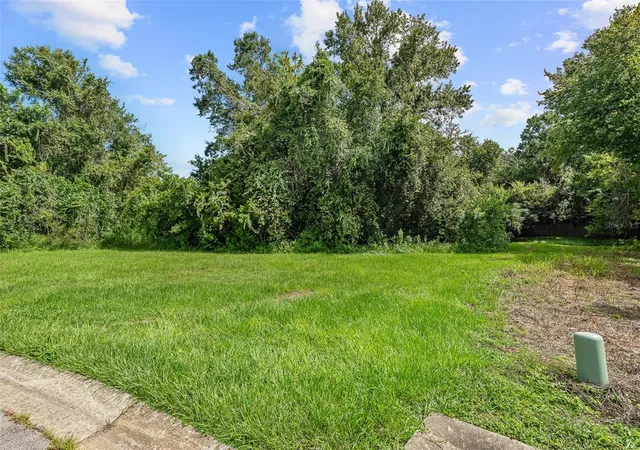 Photo 3 of Land for sale at 1082 Yaupon St, Daytona Beach, FL 32117 | MLS# FC319271 | Listing updated on 2026-10-02