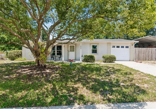Photo 1 of Single family home for sale at 9473 Bayside Ct, Spring Hill, FL 34608 | MLS# W7886729 | Listing updated on 2026-10-02