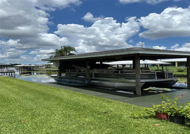 Photo 1 of Single family home for sale at 121 Daisy Ln, Lake Placid, FL 33852 | MLS# O6416827 | Listing updated on 2026-09-15