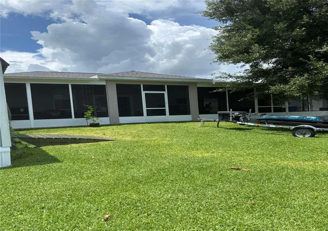 Photo 3 of Single family home for sale at 121 Daisy Ln, Lake Placid, FL 33852 | MLS# O6416827 | Listing updated on 2026-09-15