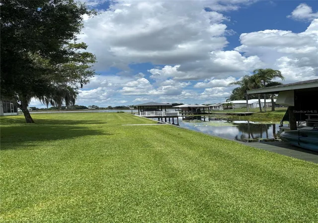 Photo 3 of Single family home for sale at 121 Daisy Ln, Lake Placid, FL 33852 | MLS# O6416827 | Listing updated on 2026-09-15