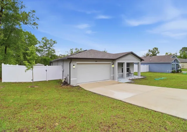 Photo 3 of Single family home for sale at 10116 N Allegheny Way, Citrus Springs, FL 34434 | MLS# OM726679 | Listing updated on 2026-10-08
