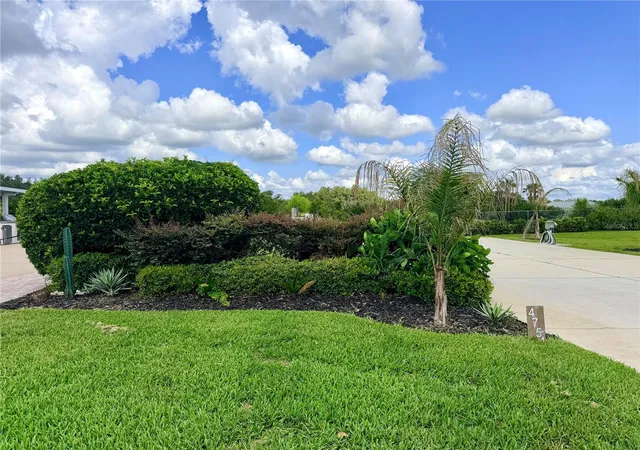 Photo 1 of Sale Pending at 4751 SE 94th Avenue, Webster, FL 33597 | MLS# G5113833 | Listing updated on 2026-09-10