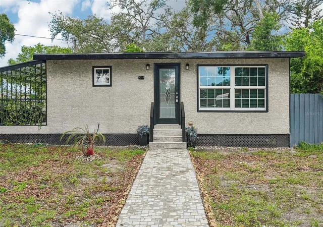 Photo 4 of Single family home for sale at 8514 N Branch Ave, Tampa, FL 33604 | MLS# TB8519589 | Listing updated on 2026-09-14