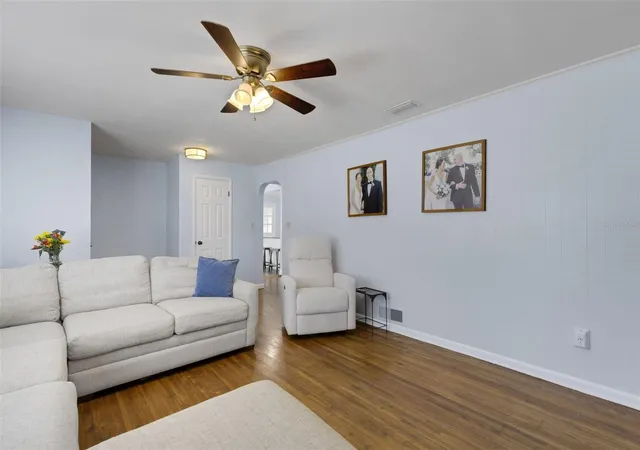 Photo 4 of Sale Pending at 2620 Martin Ave, Lakeland, FL 33803 | MLS# L4962821 | Listing updated on 2026-09-14