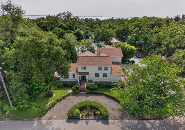 Photo 2 of Single family home for sale at 4451 Charles Ln, Sarasota, FL 34234 | MLS# A4697382 | Listing updated on 2026-09-13