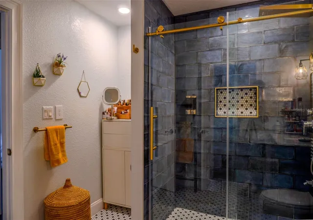 Listing Photo 5 - Condo for sale in building located at 1010 Winderley Pl, Maitland, FL 32751 - Unit #149