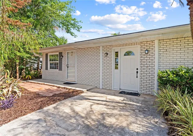 Photo 3 of Single family home for sale at 1770 Pleasant Hl Rd, Kissimmee, FL 34746 | MLS# S5152075 | Listing updated on 2026-10-06