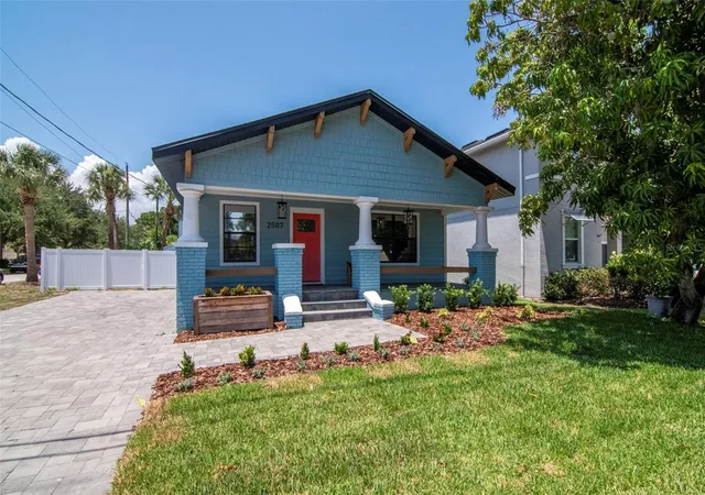 Photo 1 of Sale Pending at 2507 W Gray St, Tampa, FL 33609 | MLS# TB8520491 | Listing updated on 2026-10-20