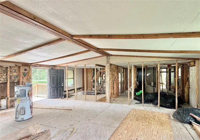 Photo 3 of Manufactured home for sale at 8236 Sw 48th Lane, Lake Butler, FL 32054 | MLS# GC541302 | Listing updated on 2026-10-01