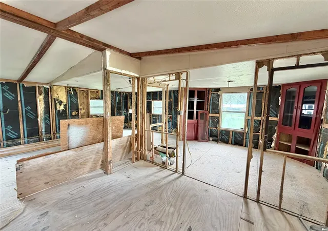 Photo 4 of Manufactured home for sale at 8236 SW 48th Lane, Lake Butler, FL 32054 | MLS# GC541302 | Listing updated on 2026-10-01
