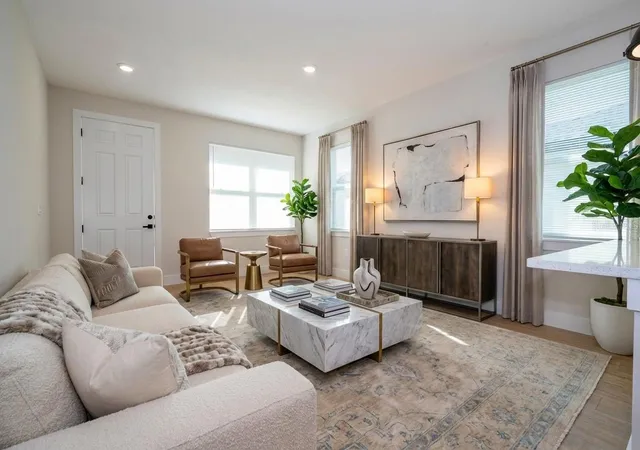 Photo 2 of Single family home for sale at 3449 W Jefferson St, Orlando, FL 32805 | MLS# O6418053 | Listing updated on 2026-09-18