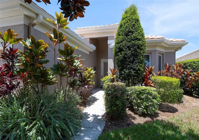 Photo 3 of Single family home for sale at 9735 53rd Drive E, Bradenton, FL 34211 | MLS# A4697518 | Listing updated on 2026-09-13