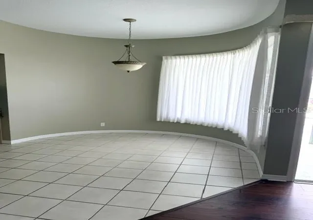 Photo 4 of Sale Pending at 16525 Majestic Ct, Clermont, FL 34711 | MLS# O6418262 | Listing updated on 2026-10-22