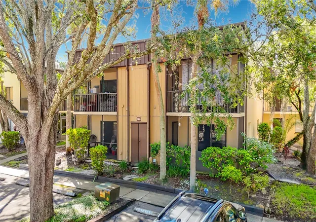 Photo 2 of Condo for sale at 11805 Raintree Lake Ln #D, Tampa, FL 33617 | MLS# TB8521164 | Listing updated on 2026-09-11