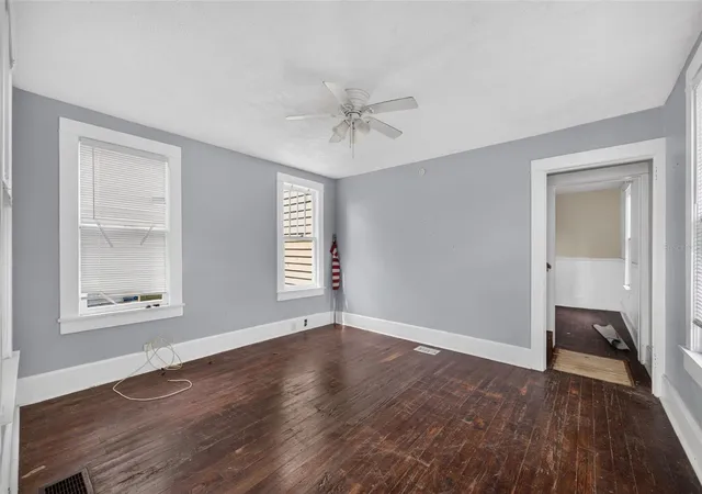 Photo 3 of Single family home for sale at 309 Rush St, New Smyrna Beach, FL 32168 | MLS# O6418404 | Listing updated on 2026-09-15