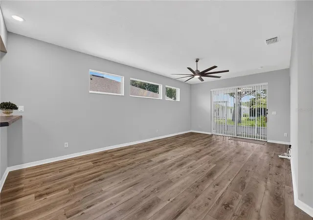 Photo 3 of Single family home for sale at 27134 Nostalgia Dr, Leesburg, FL 34748 | MLS# G5114067 | Listing updated on 2026-09-26