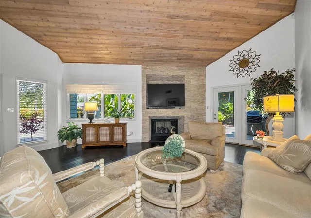 Photo 4 of Single family home for sale at 10497 Longwood Dr, Seminole, FL 33777 | MLS# TB8521525 | Listing updated on 2026-09-25