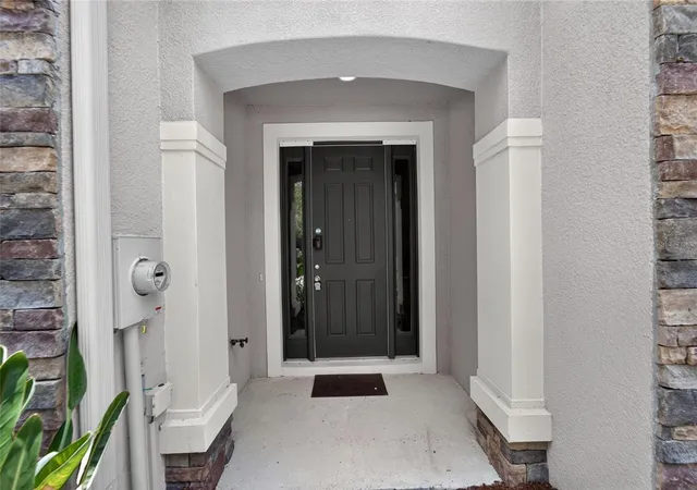 Photo 2 of Townhouse for sale at 10411 Red Carpet Ct, Riverview, FL 33578 | MLS# TB8521635 | Listing updated on 2026-09-28