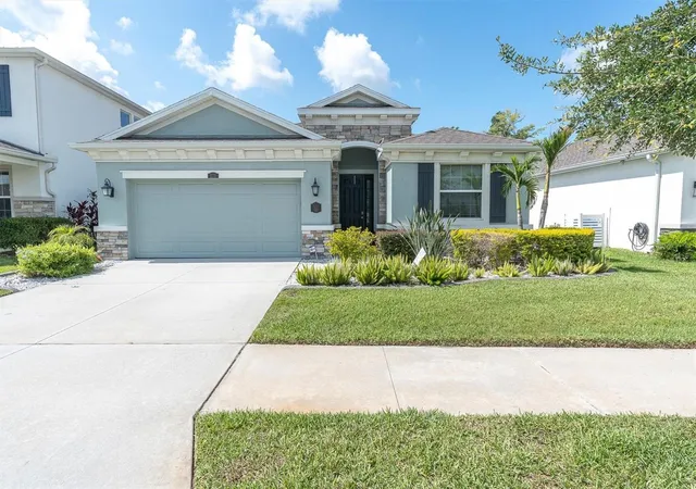 Photo 1 of Single family home for sale at 8110 Praise Dr, Tampa, FL 33625 | MLS# W7886941 | Listing updated on 2026-10-07