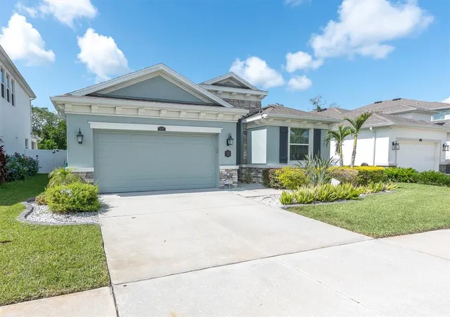 Photo 2 of Single family home for sale at 8110 Praise Dr, Tampa, FL 33625 | MLS# W7886941 | Listing updated on 2026-10-07
