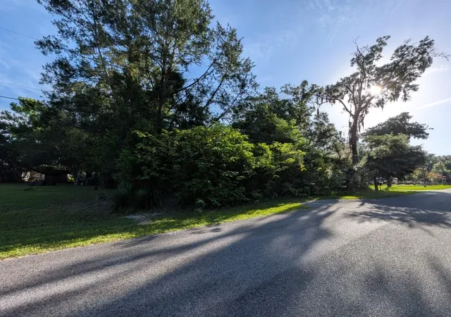Photo 2 of Land for sale at 1123 NE 23rd Street, Ocala, FL 34470 | MLS# OM727141 | Listing updated on 2026-09-15