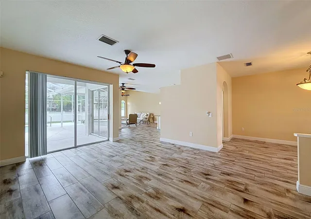 Photo 3 of Single family home for sale at 859 Inverry Dr, Oldsmar, FL 34677 | MLS# W7886948 | Listing updated on 2026-09-09