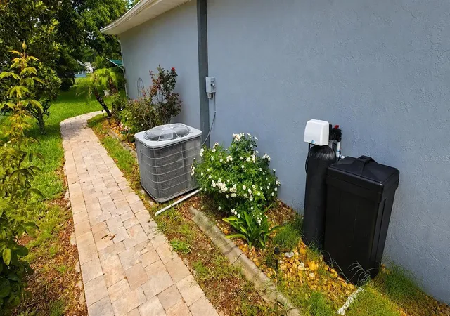 Photo 4 of Single family home for sale at 10086 SW 62nd Terrace Rd, Ocala, FL 34476 | MLS# G5114149 | Listing updated on 2026-09-10