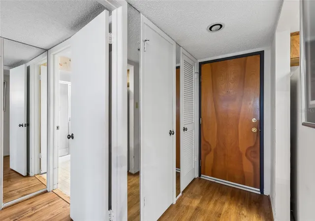 Listing Photo 5 - Condo for sale in building located at 2587 Countryside Blvd, Clearwater, FL 33761 - Unit #6110