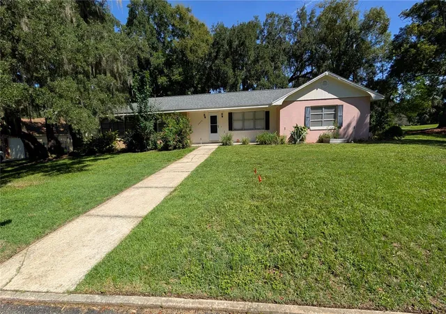 Photo 1 of Single family home for sale at 2469 Broadvue Ave, Eustis, FL 32726 | MLS# G5114171 | Listing updated on 2026-09-11