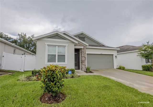Photo 1 of Single family home for sale at 10297 Church Hammock Rd, Leesburg, FL 34788 | MLS# O6419141 | Listing updated on 2026-09-13
