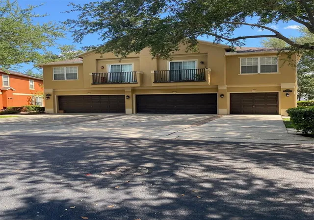 Townhouse for sale at 2130 Pine Oak Trl, SANFORD, FL 32773 | MLS# O6419227