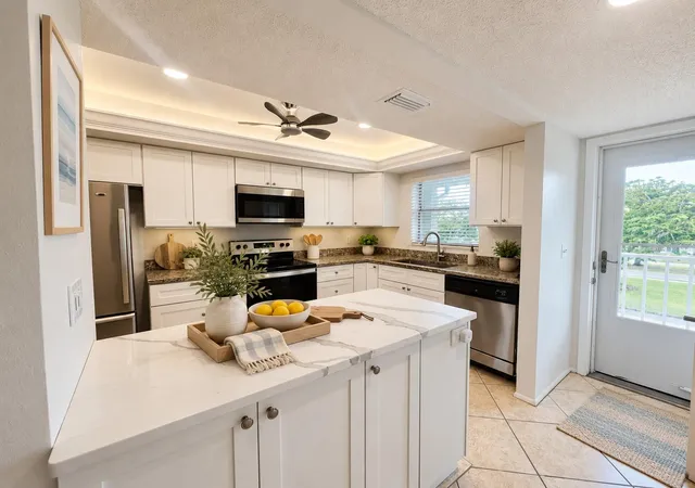 Photo 3 of Condo for sale at 3981 Maceachen Blvd #330, Sarasota, FL 34233 | MLS# TB8522264 | Listing updated on 2026-09-15