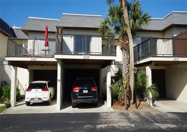 Photo 1 of Townhouse for sale at 3312 Ramblewood Pl, Sarasota, FL 34237 | MLS# O6419357 | Listing updated on 2026-09-14