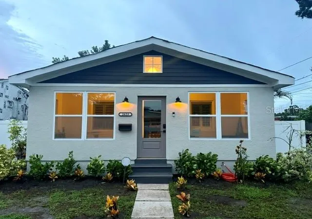 Photo 2 of Single family home for sale at 2623 14th Avenue N, Saint Petersburg, FL 33713 | MLS# TB8522545 | Listing updated on 2026-10-17
