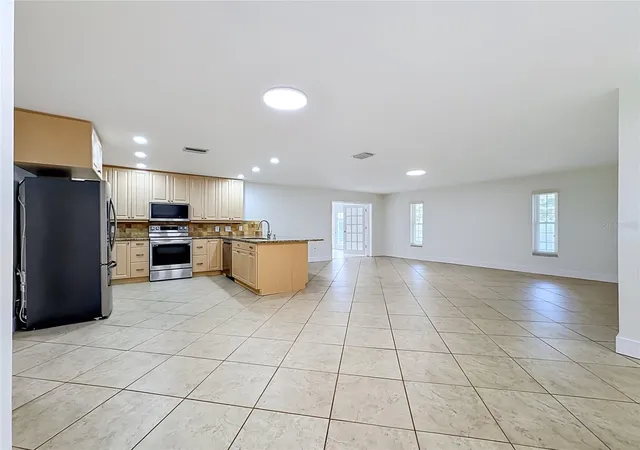 Photo 4 of Single family home for sale at 2103 162nd Street E, Bradenton, FL 34211 | MLS# TB8522584 | Listing updated on 2026-10-04