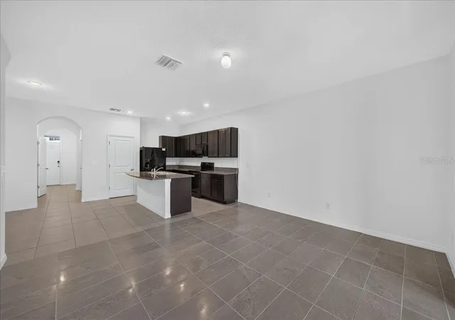 Photo 2 of Townhouse for sale at 8655 Falling Blue Pl, Riverview, FL 33578 | MLS# TB8522649 | Listing updated on 2026-09-20