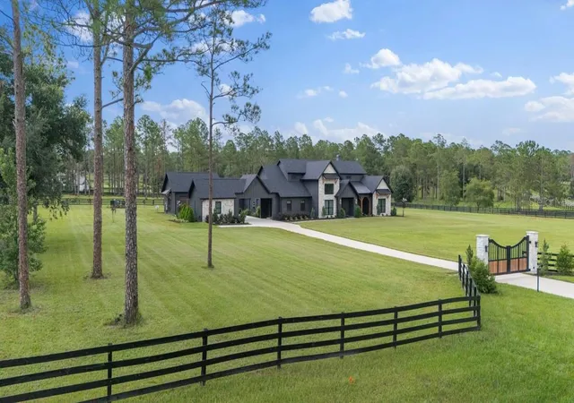 Photo 2 of Single family home for sale at 23741 Ridge Link Rd, Eustis, FL 32736 | MLS# O6419572 | Listing updated on 2026-09-11