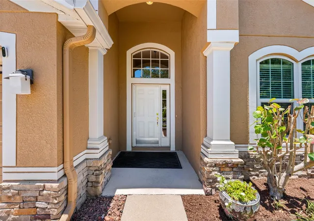 Photo 3 of Single family home for sale at 5335 Clover Mist Dr, Apollo Beach, FL 33572 | MLS# TB8522880 | Listing updated on 2026-09-14