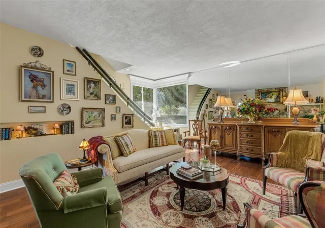 Photo 1 of Single family home for sale at 2015 E Beacon By Way, Lakeland, FL 33803 | MLS# L4963048 | Listing updated on 2026-09-11