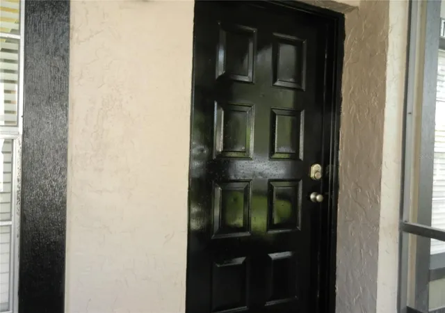 Photo 3 of Condo for sale at 4013 Dream Oak Pl #103, Tampa, FL 33613 | MLS# S5152494 | Listing updated on 2026-09-11