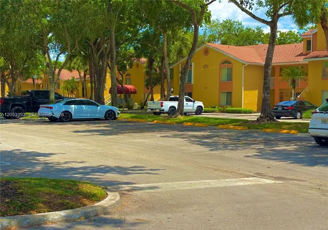 Photo 1 of Condo for sale at 1040 Coral Springs Clb #1040, Coral Springs, FL 33071 | MLS# O6419825 | Listing updated on 2026-09-15