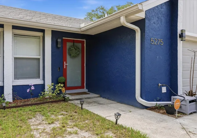 Photo 2 of Single family home for sale at 5275 Signal Hl Rd, Orlando, FL 32808 | MLS# O6419857 | Listing updated on 2026-09-09