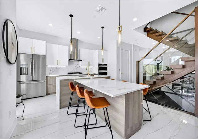 Photo 2 of Townhouse for sale at 2187 Main St, Sarasota, FL 34237 | MLS# TB8523163 | Listing updated on 2026-10-07