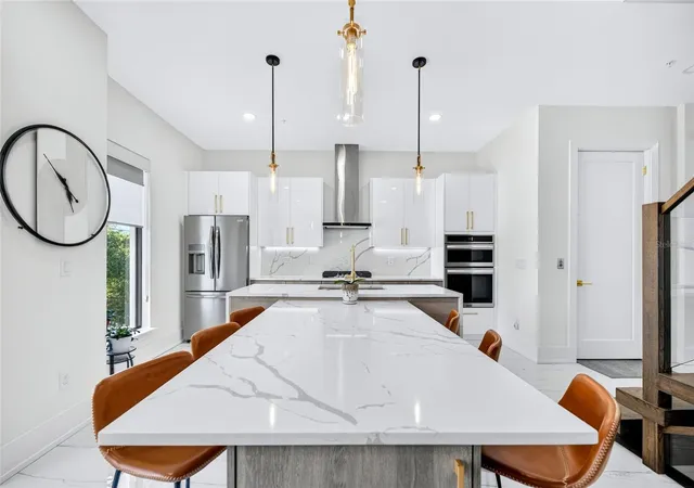 Photo 3 of Townhouse for sale at 2187 Main St, Sarasota, FL 34237 | MLS# TB8523163 | Listing updated on 2026-10-07