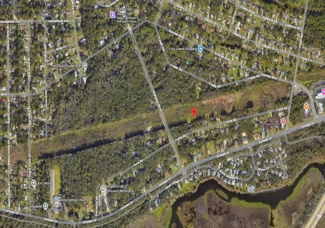 Photo 2 of Sale Pending at 240 Toms Rd, Debary, FL 32713 | MLS# K4903594 | Listing updated on 2026-09-11